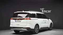 2023 Kia Carnival Gasoline 9-Seater Noblesse — фото 2