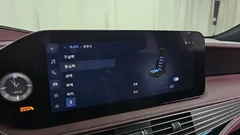 2023 Lexus LS 3.5 Platinum AWD, 연금색 — фото 17