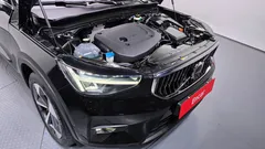 2023 Volvo XC40 B4 Ultimate Bright, чёрный — фото 6