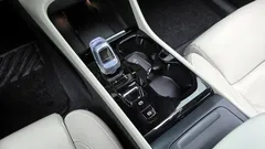 2023 Volvo XC40 B4 Ultimate Bright, чёрный — фото 9