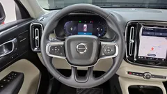 2023 Volvo XC40 B4 Ultimate Bright, чёрный — фото 13
