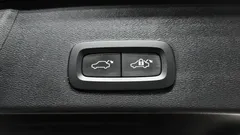 2023 Volvo XC40 B4 Ultimate Bright, чёрный — фото 19