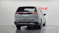 2023 Kia Carnival Diesel 7-Seater Outdoor — фото 4