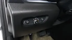 2021 ChevroletGMDaewoo Traverse 3.6 AWD Redline, белый — фото 18