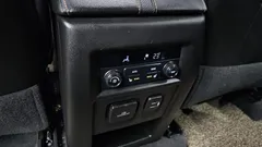 2021 ChevroletGMDaewoo Traverse 3.6 AWD Redline, белый — фото 19
