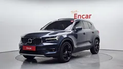 2021 Volvo XC40 B4 Inscription, синий — фото 1