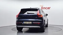 2021 Volvo XC40 B4 Inscription, синий — фото 4