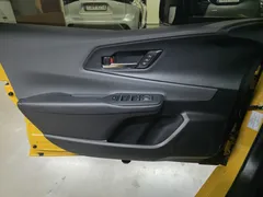 2024 Toyota Prius 2.0 XLE, жёлтый — фото 15