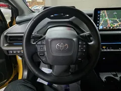 2024 Toyota Prius 2.0 XLE, жёлтый — фото 17