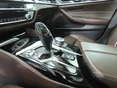 2022 BMW 5-Series 523d xDrive Luxury — фото 15