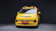 2023 Hyundai Staria L3.5  Kinder Safety Car — фото 3