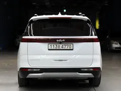 2023 Kia Carnival Diesel 9-Seater Prestige — фото 4