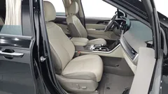 2023 Kia Carnival Diesel 7-Seater Hi-Limousine — фото 11