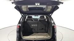 2023 Kia Carnival Diesel 7-Seater Hi-Limousine — фото 20