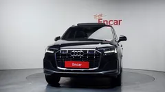 2021 Audi Q7 45 TDI Quattro Premium, чёрный — фото 3