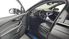 2021 Audi Q7 45 TDI Quattro Premium, чёрный — фото 10