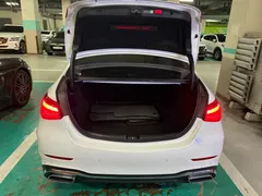 2023 Mercedes-Benz C-Class C300 4MATIC AMG Line — фото 9