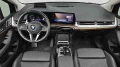 2023 BMW 2-Series 220i Luxury, чёрный — фото 14
