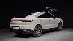 2022 Porsche Cayenne 3.0 COUPE PLATINUM EDITION — фото 2