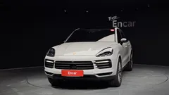 2022 Porsche Cayenne 3.0 COUPE PLATINUM EDITION — фото 3