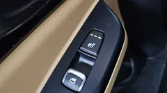 2023 Kia Carnival Gasoline 9-Seater Prestige — фото 19
