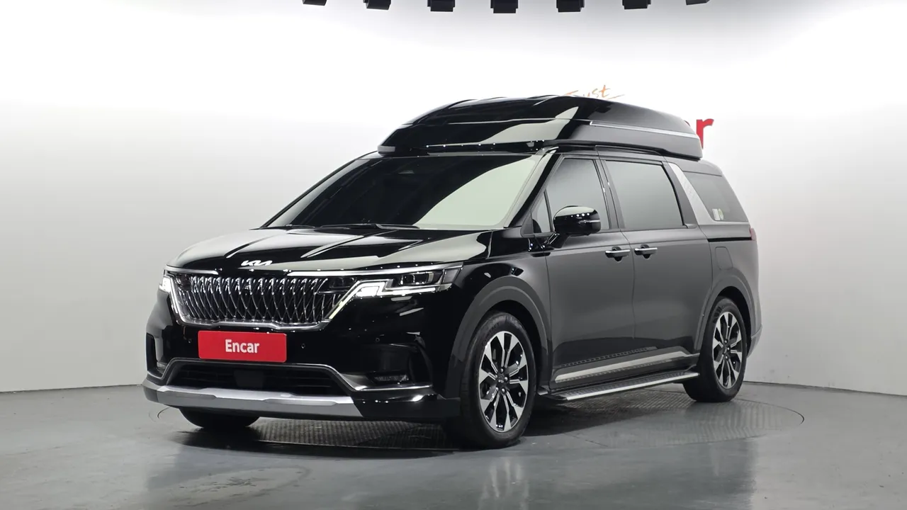 2023 Kia Carnival Diesel 9-Seater Hi-Limousine