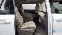 2022 Kia Carnival Diesel 9-Seater Noblesse — фото 12