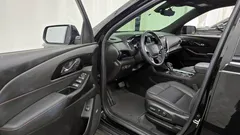 2023 ChevroletGMDaewoo Traverse 3.6 AWD RS — фото 10