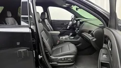 2023 ChevroletGMDaewoo Traverse 3.6 AWD RS — фото 11