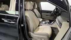 2023 Kia Carnival Diesel 9-Seater Hi-Limousine — фото 12