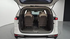 2023 Kia Carnival Diesel 9-Seater Prestige — фото 20