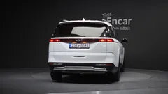 2023 Kia Carnival Diesel 9-Seater Noblesse — фото 4
