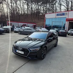2021 Audi A7 55 TFSI Quattro Premium — фото 2