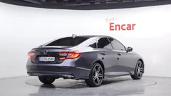 2022 Honda Accord 2.0 Hybrid Touring, серый — фото 2