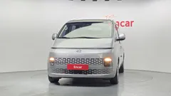 2023 Hyundai Staria 4WD Tourer 11-Seater — фото 3