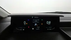 2023 Hyundai Staria 4WD Tourer 11-Seater — фото 8