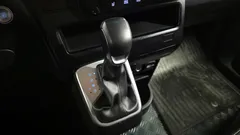 2023 Hyundai Staria 4WD Tourer 11-Seater — фото 9
