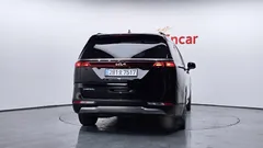 2023 Kia Carnival Gasoline 7-Seater Noblesse — фото 4