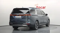 2022 Kia Carnival Gasoline 9-Seater Noblesse — фото 2