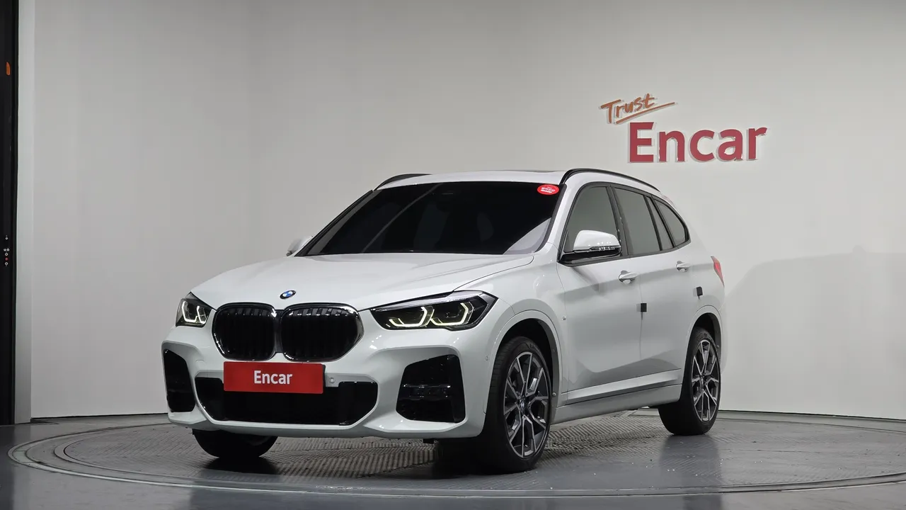 2022 BMW X1 xDrive 20i M Sport
