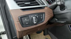 2022 BMW X1 xDrive 20i M Sport, белый — фото 16