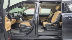 2022 Kia Carnival Diesel 9-Seater Noblesse — фото 20