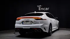 2021 Kia Stinger 3.3 GT Masters Turbo Package, белый — фото 4
