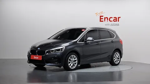 2021 BMW 2-Series Advantage