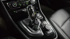 2021 BMW 2-Series Advantage, серый — фото 9