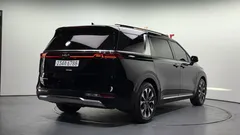 2022 Kia Carnival Diesel 9-Seater Noblesse — фото 2
