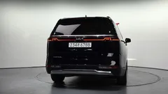 2022 Kia Carnival Diesel 9-Seater Noblesse — фото 4