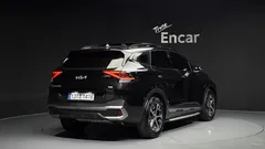 2023 Kia Sportage Signature Gravity 2WD, чёрный — фото 2