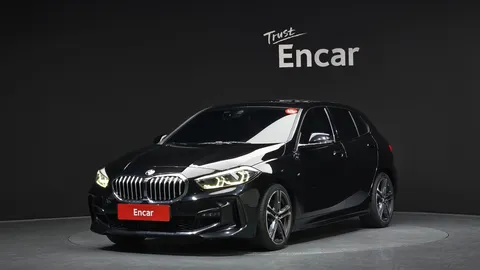 2022 BMW 1-Series 120i M Sports