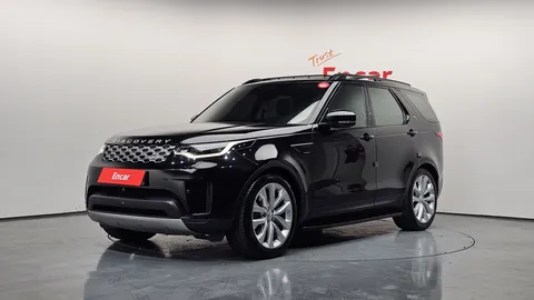 2023 Land Rover Discovery D250 SE